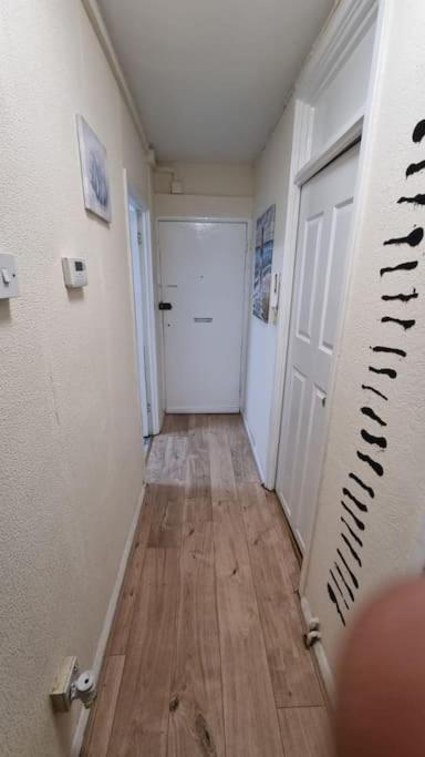 2 Bedroom Apartment In Kennington لندن المظهر الخارجي الصورة